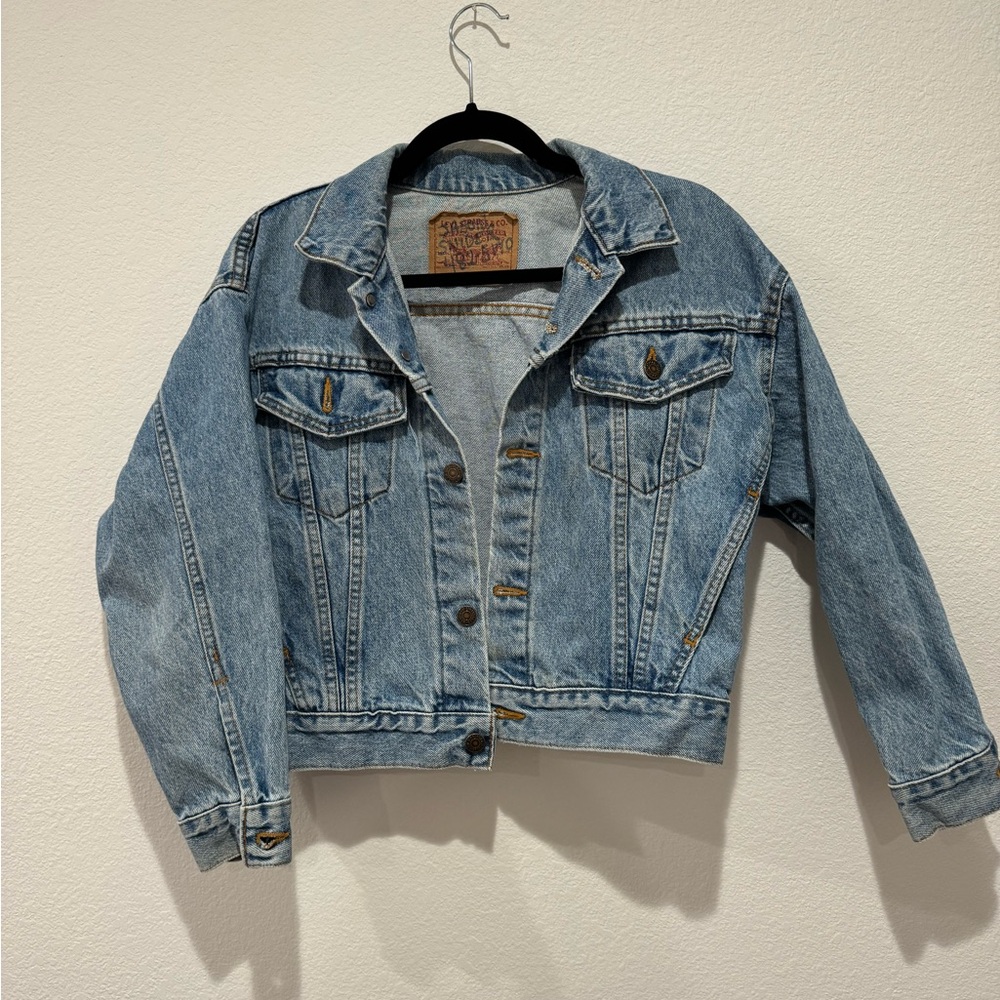 Levi's Vintage White tab #57598 Denim Trucker Jacket size M (12-14)